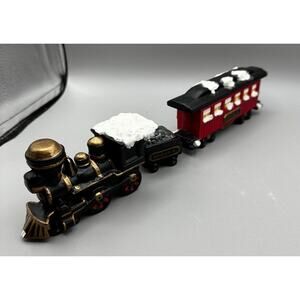 Byron Mold Train 3 Piece Set Engine Coal Shuttle Passenger Car About 12 Inches